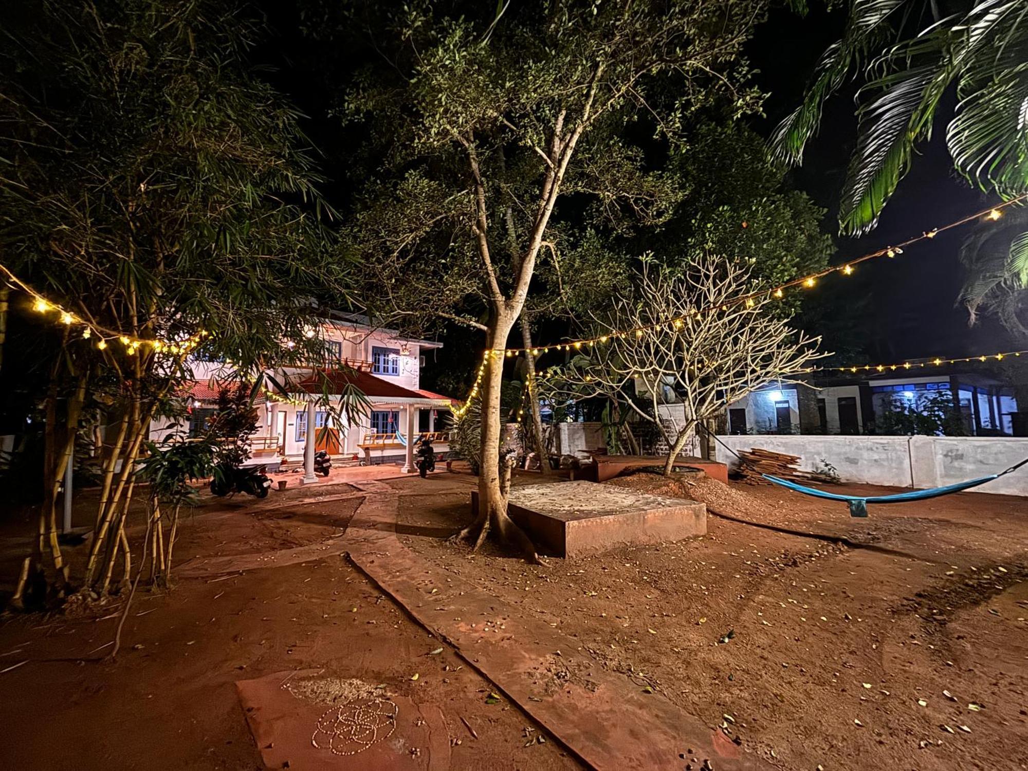 Barefoot Hostels, Варкала Экстерьер фото